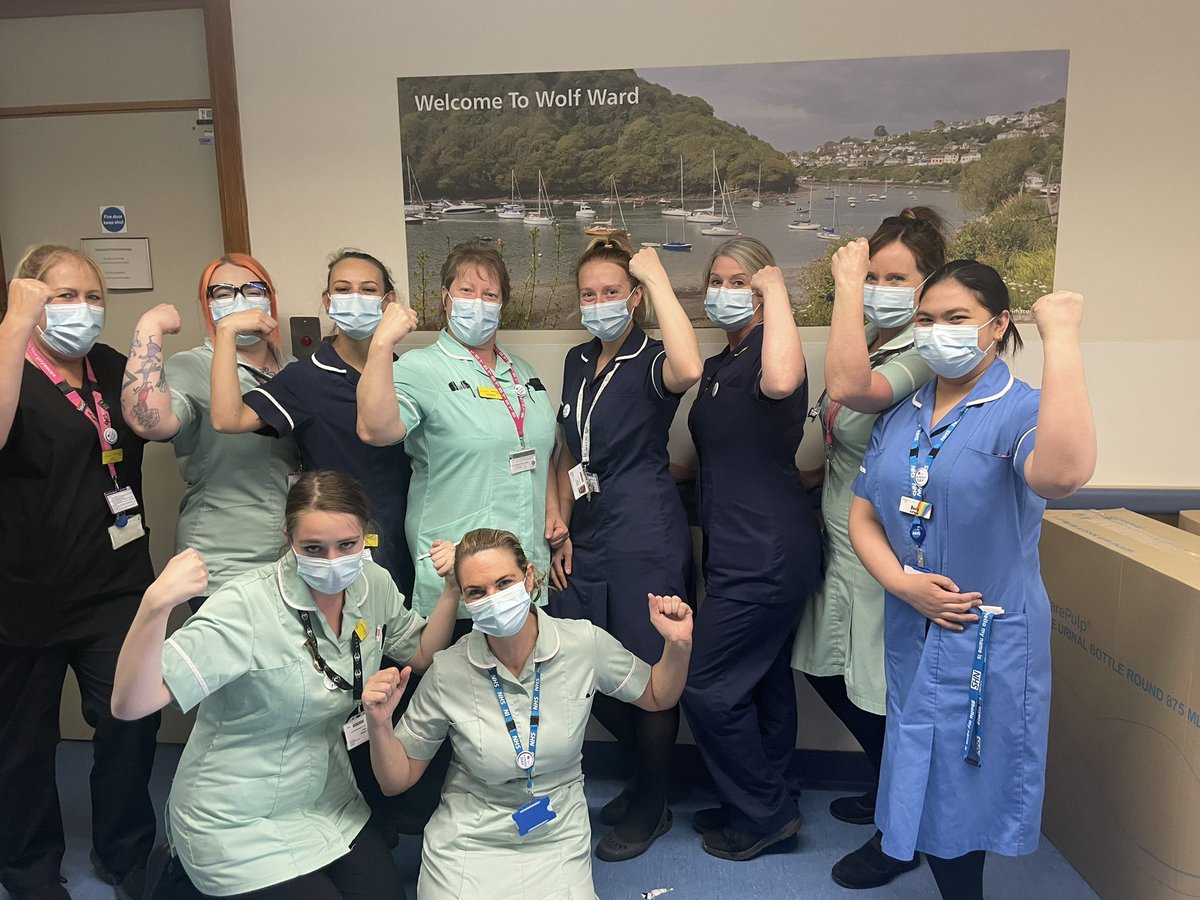 We’ve had it tough on Wolf recently but this is one strong nursing team <a href="/UHP_NHS/">University Hospitals Plymouth NHS Trust</a> @SusanMallinson1 <a href="/stevenhunt_/">Steve Hunt</a> <a href="/DerrifordNurses/">UHP Nursing 💙</a> <a href="/viktorkun/">Viktor Kun</a>