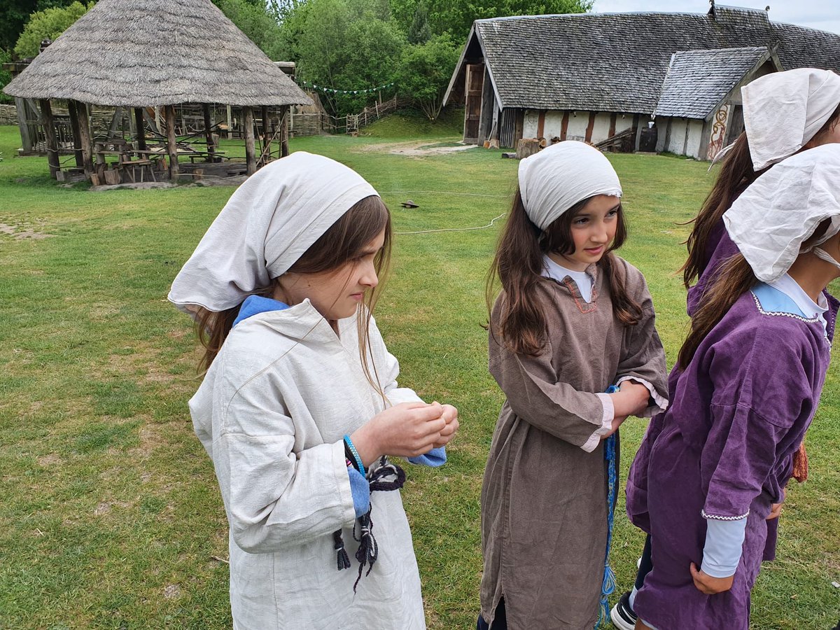 Cavendish_W4's tweet photo. Y4 in Viking clothes for two days as they #learnthroughexperience @ATCranborne #❤️Cavendish https://t.co/bPmTpCmo9k