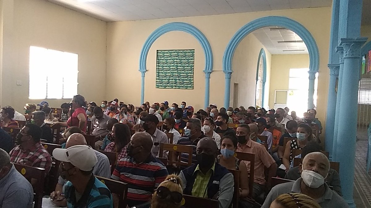 Inicia programa de chequeo a indicadores socioeconómicos "Luces de la Economía" en el municipio #Guáimaro, #Camagüey. Presentes autoridades del Partido y el Gobierno a instancias provincial y municipal, coordinadores provinciales y directivos de entidades.
#PorCamagüeyTodo