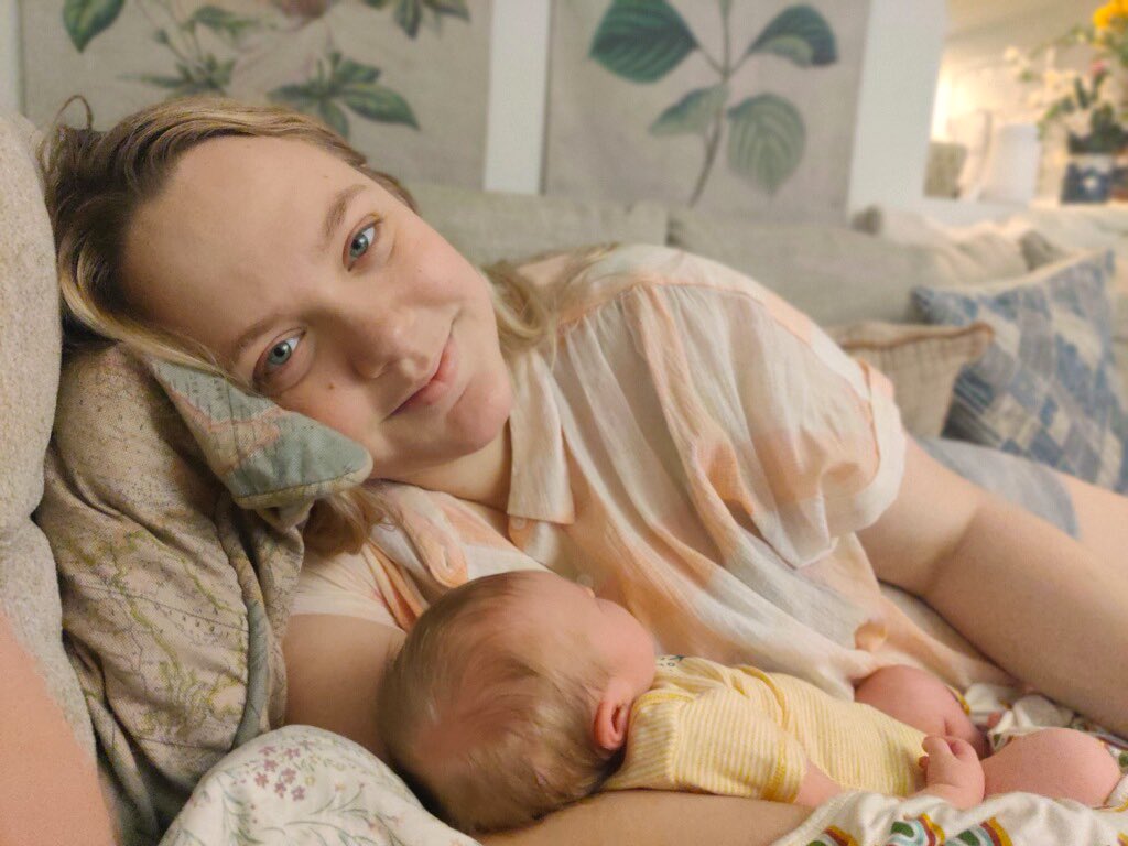 mrs hat ❤️‍🔥 tweet media