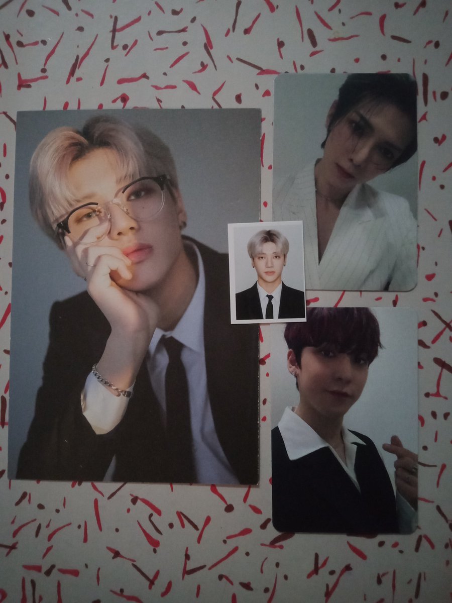 AteezWY112699's tweet photo. Got my Woo Atiny Kit 1 today
Thank you @shenethesis for the transaction and packing my order, and thank you rin sa freebies
#shenefeedbacks https://t.co/fK4kn4YCIZ