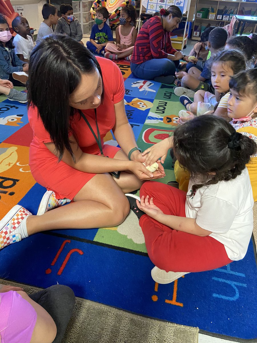 Mrs. Gulley tweet media