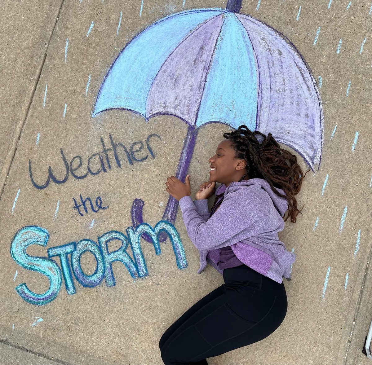 sachemnorthwind's tweet photo. The art dept is trying to make @the_heART_tchr proud! Check out the sidewalk chalk affirmations around the building today. Feel free to jump in 📸 https://t.co/fcOJ6cbFOa