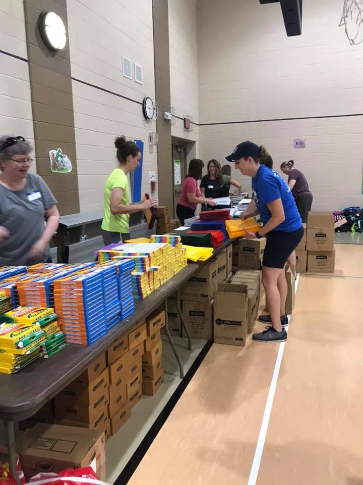 waterlooopen's tweet photo. Support of the #WaterlooOpen enables the Cedar Valley Jaycees to give back through projects like our Back to School project.
This project has given backpacks 🎒 full of school supplies to 49,397 Cedar Valley students over the past 25 years. Learn more: https://t.co/FFyI44RXCa https://t.co/GlgIWDKwlR