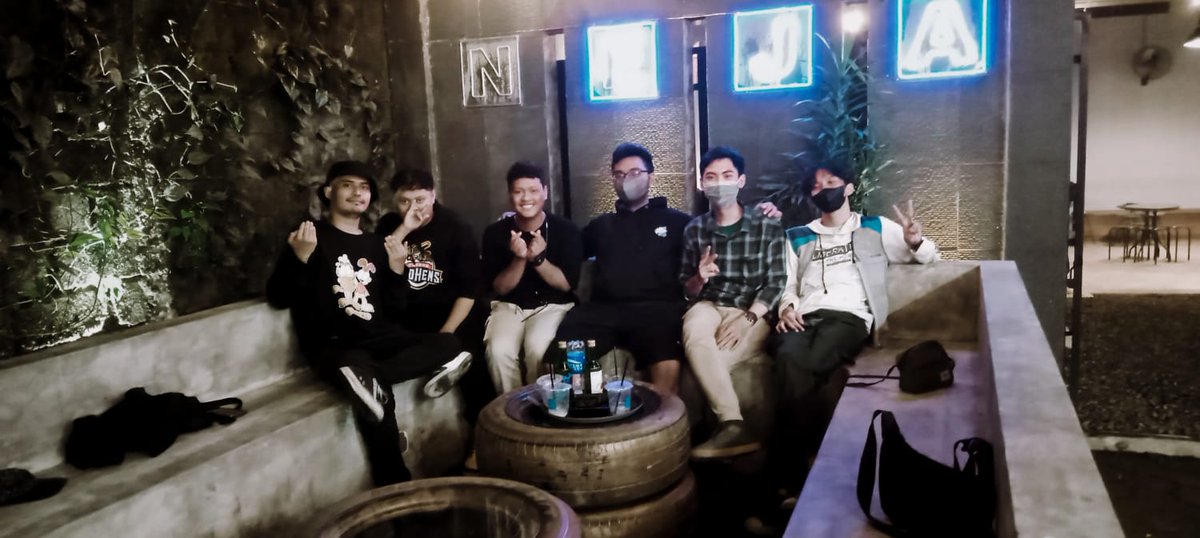 vionaexible_'s tweet photo. 🤝 @VionaBandung https://t.co/mAjQIYBaVO