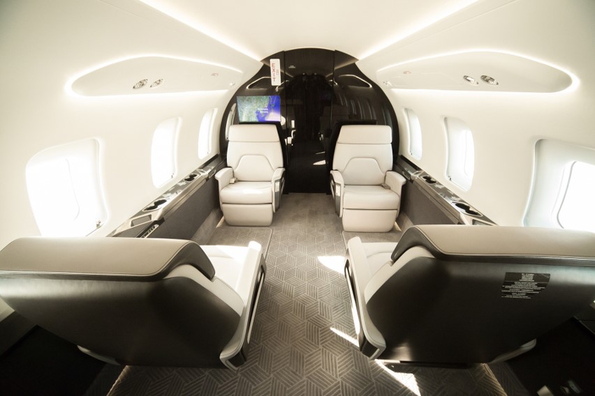 jetedgepartners's tweet photo. Sold | Challenger 650 s/n 6131
 
Contact Jet Edge Partners to learn about the rapidly changing market conditions, buying or selling your airplane, or simply to learn more about how we can assist you with any of your aviation needs.

#jetedgepartners #flyjetedge #bizjet #bizav https://t.co/hzQECir94P