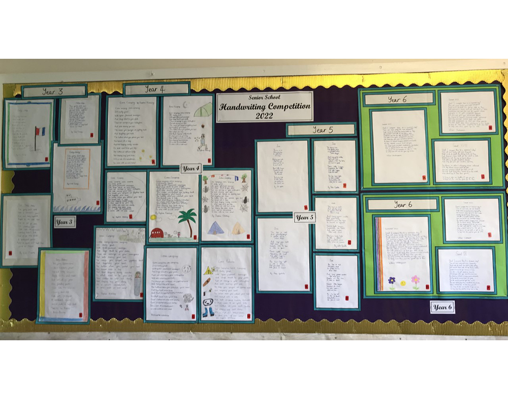 GayhurstSchool's tweet image. The Senior School Handwriting Competition is underway with the finalists’ entries up on display in the Library… #handwritingskills #beautifulscript #ELDRIC