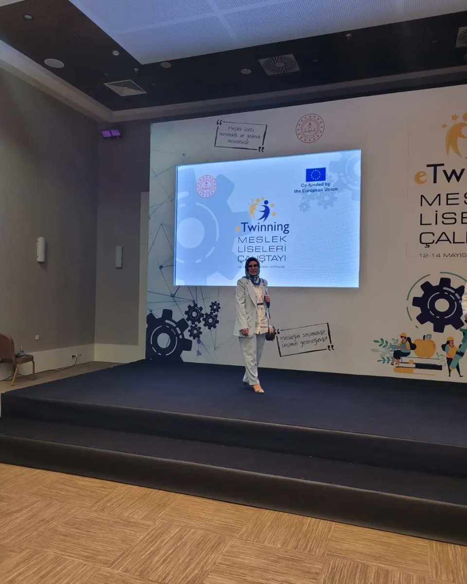 BurdurilMEM's tweet photo. Türkiye Ulusal Destek Servisi tarafından  12 -14 Mayıs tarihleri arasında Antalya 'da düzenlenen eTwinning  Meslek Liseleri Çalıştayına 
yapmış oldukları başarılı  projeler kapsamında,
Bucak Oğuzhan Mesleki ve Teknik Anadolu Lisesi öğretmenimiz  Seval Makal Özata davet edilmiştir https://t.co/T8a0JF8iNd