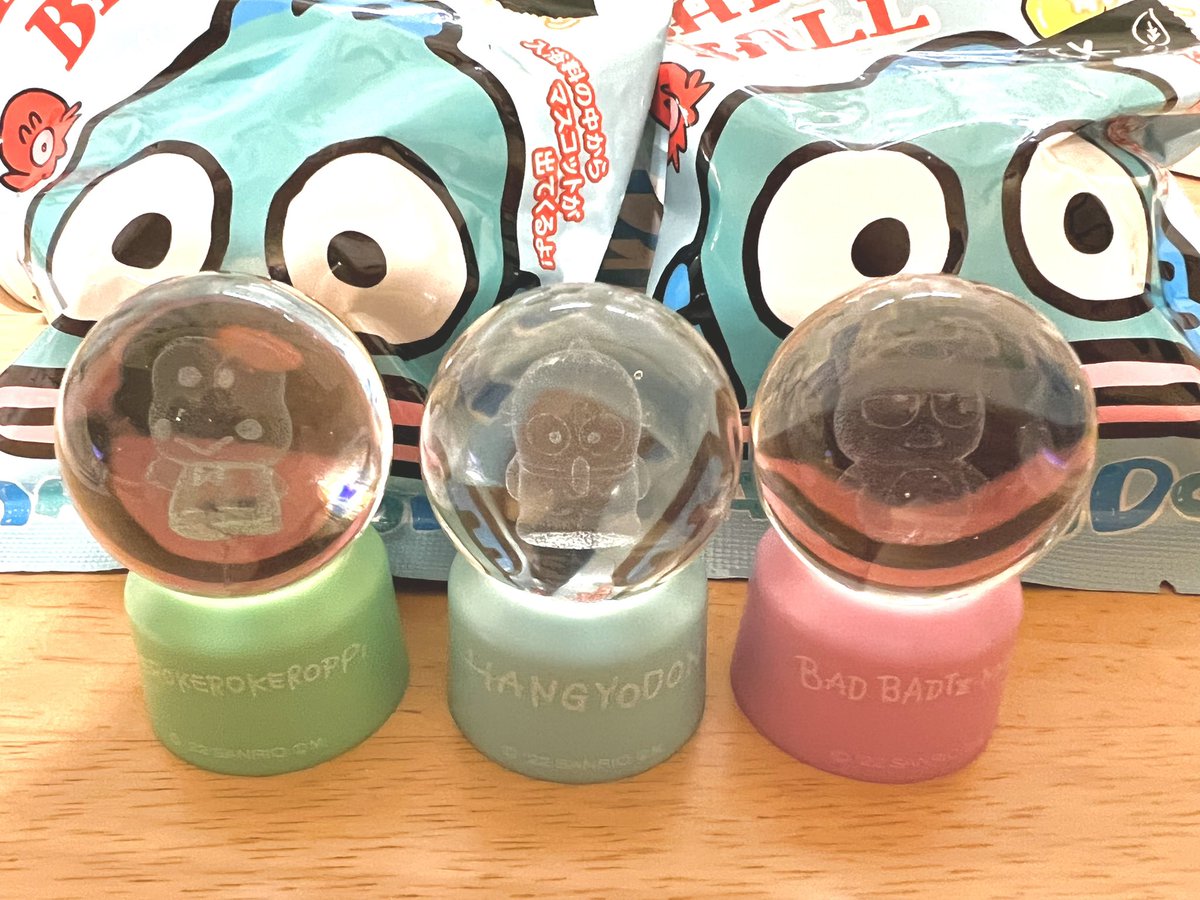 ayaka_1188's tweet photo. ガチャガチャ
→バツ丸→けろっぴ→バツ丸→けろっぴ→ハンギョドン
5回目にしてでた🥺💙
バツ丸けろっぴ交互に出た時呪われてるのかと思った🥲

そしてやっと見つけたバスボール🫶🏻
もうないと諦めてたらいた🫶🏻💙
#ハンギョドン https://t.co/4jX3jMxWUE