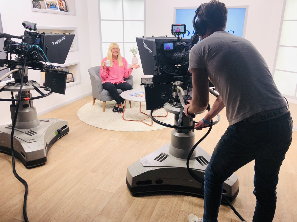 JuliePeasgood's tweet photo. Having a great time recording in @OnAirMediaUK #Best #tvtime Thank you @DanielHarrison for making us all so welcome in your brand new studio - loving the comfort, spaciousness and endless chocolate bars! #luxury https://t.co/P08rXr1oAe
