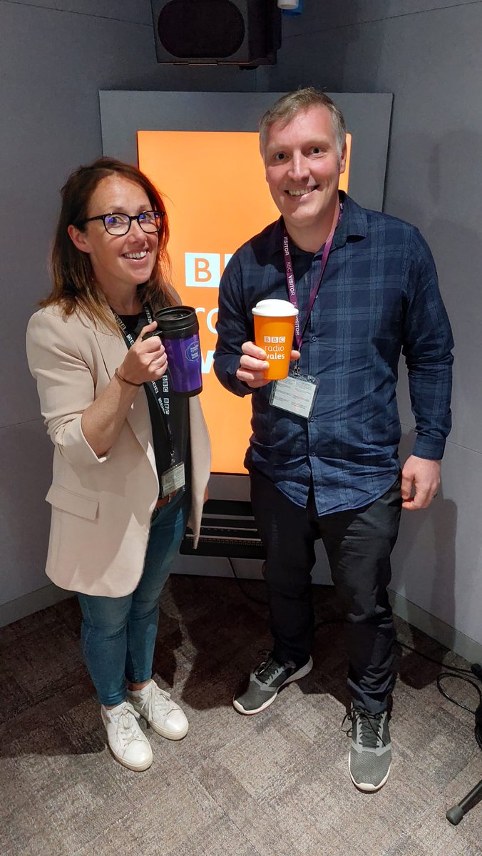 Huge thanks to @dotdavies1 <a href="/BBCRadioWales/">BBC Radio Wales</a> for inviting Alastair Cope Head of @FosterWales on the show today. Also thanks to the inspiring calls and messages from Sharon, Dave, Nicky, Sian, Sarah, Ann, Laura, Chris and Ian. Sharing fantastic stories of #fostering from around Wales