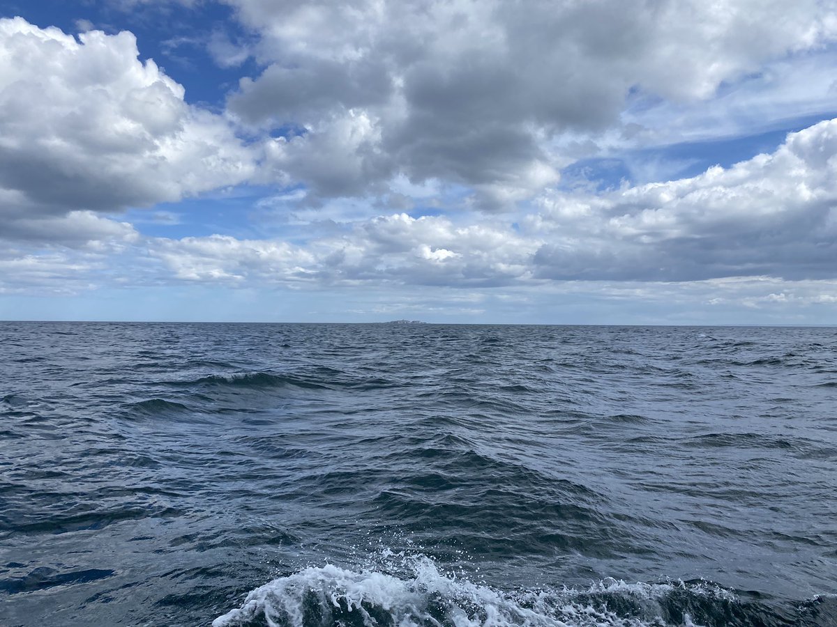 hann_bowey's tweet photo. A bumpy crossing, but well worth it for these views 🌊 https://t.co/3KXjsBFNKE
