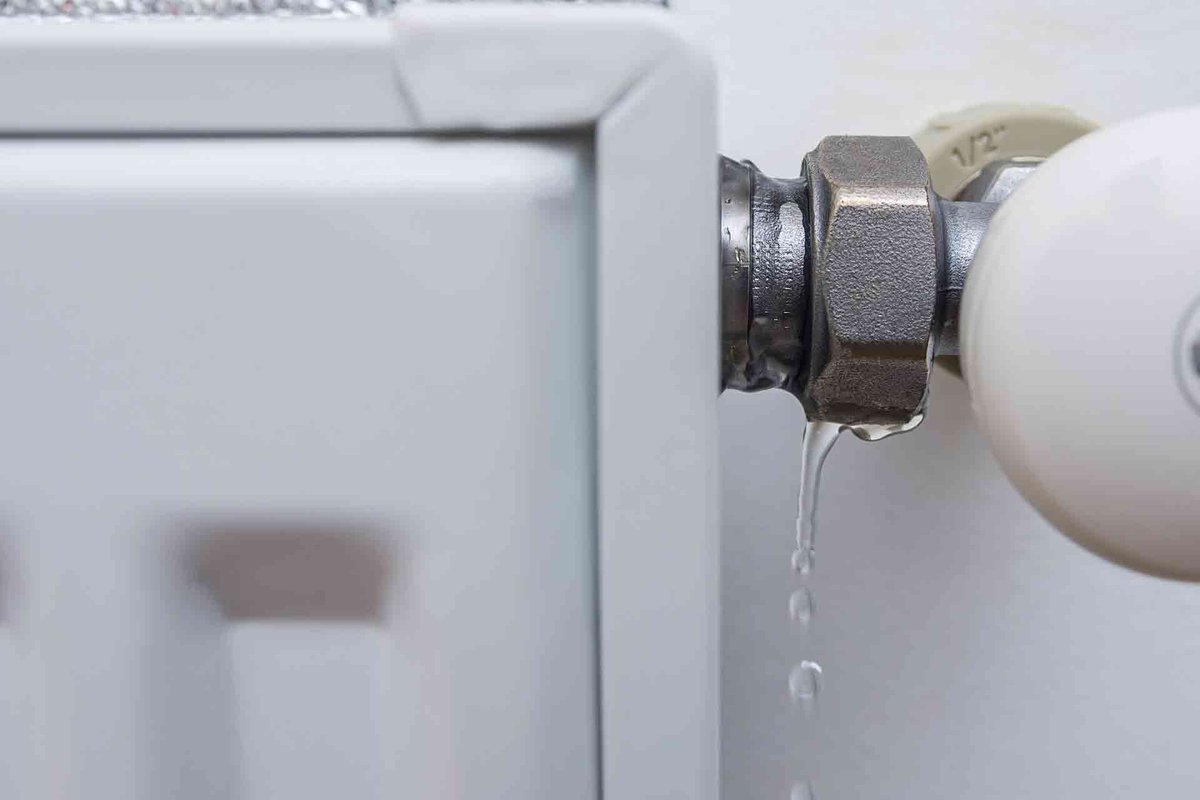 TSHeatingLtd's tweet photo. EMERGENCY PLUMBING OR GAS REPAIR?

T&amp;S Heating is a company which offers plumbing and gas repairs in homes and businesses across the Midlands, Yorkshire and Nottingham.

🌐 https://t.co/0iOpZkPXTa
☎️ 0115 920 2115
✉️ sales@tsheating.co.uk

#heating #gas #plumbing #plumber https://t.co/P7yeAUcBIe