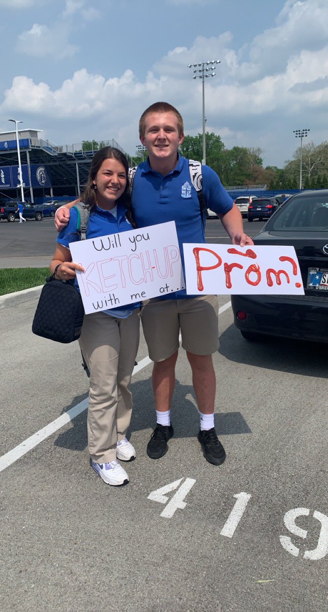 Brooklyn DeVettori and Ben Harless are REDdy for prom together!!🍅🤩🥳🌟