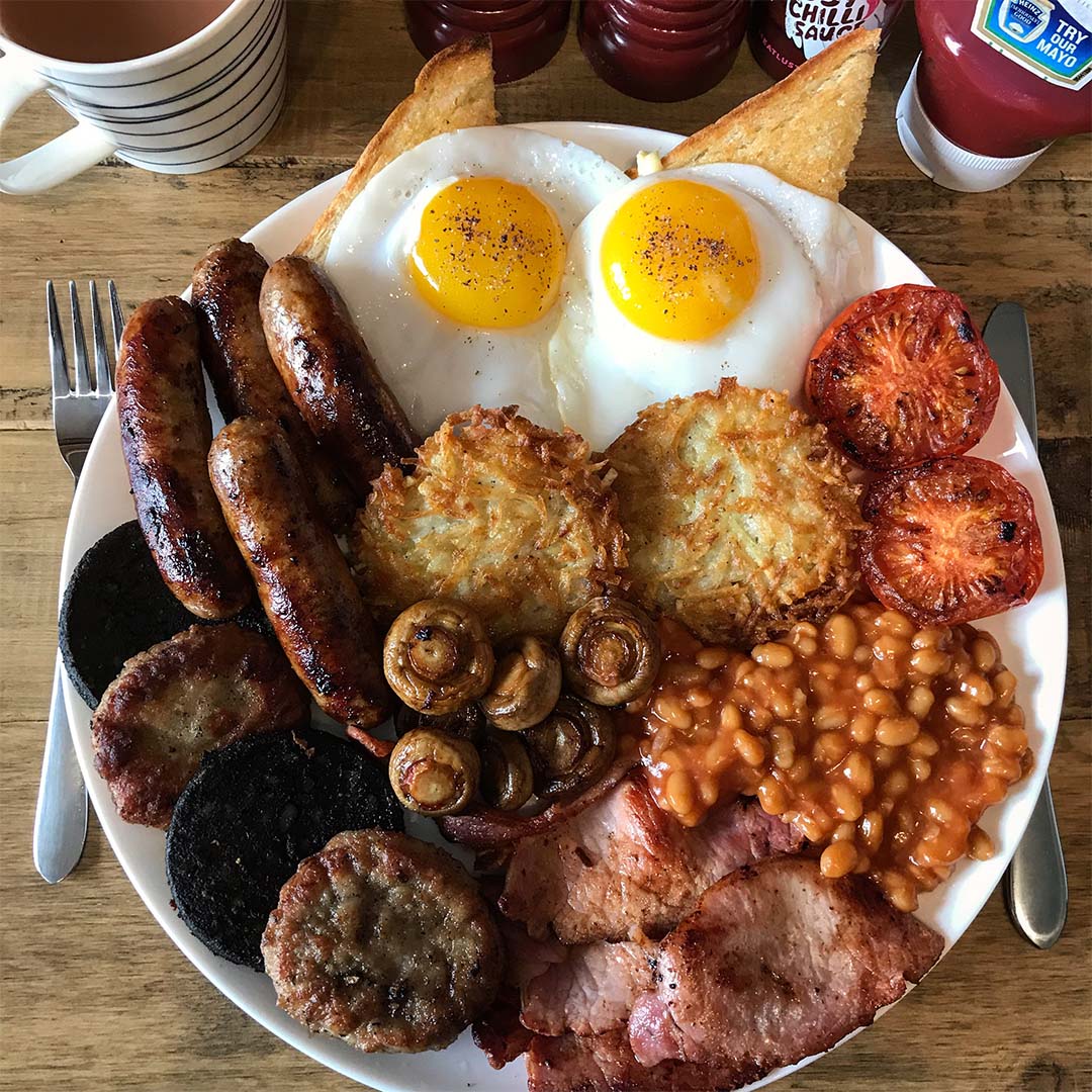 NYJetsinUKandIE's tweet photo. THE NEW YORK JETS 2022 OPPONENTS AS BRITISH FOOD AND BEVERAGES… 🇬🇧🍽

A THREAD: https://t.co/qFJQ6pn5KY