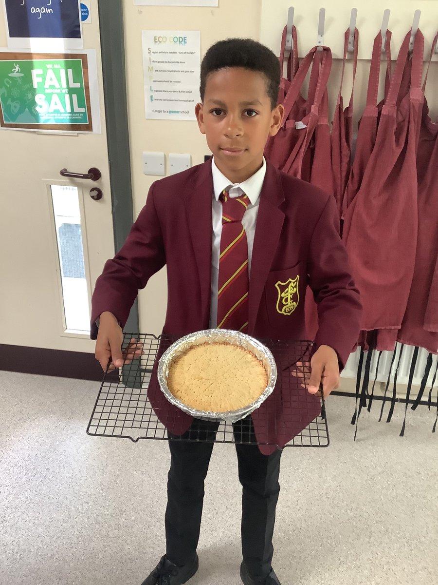 TheCryptSchool's tweet photo. Congratulations to our #CryptYr7 chefs of the week - both in the 7JC DART group, and their shortbreads smelt heavenly! 👏👏👏 https://t.co/6CBInv6gsT