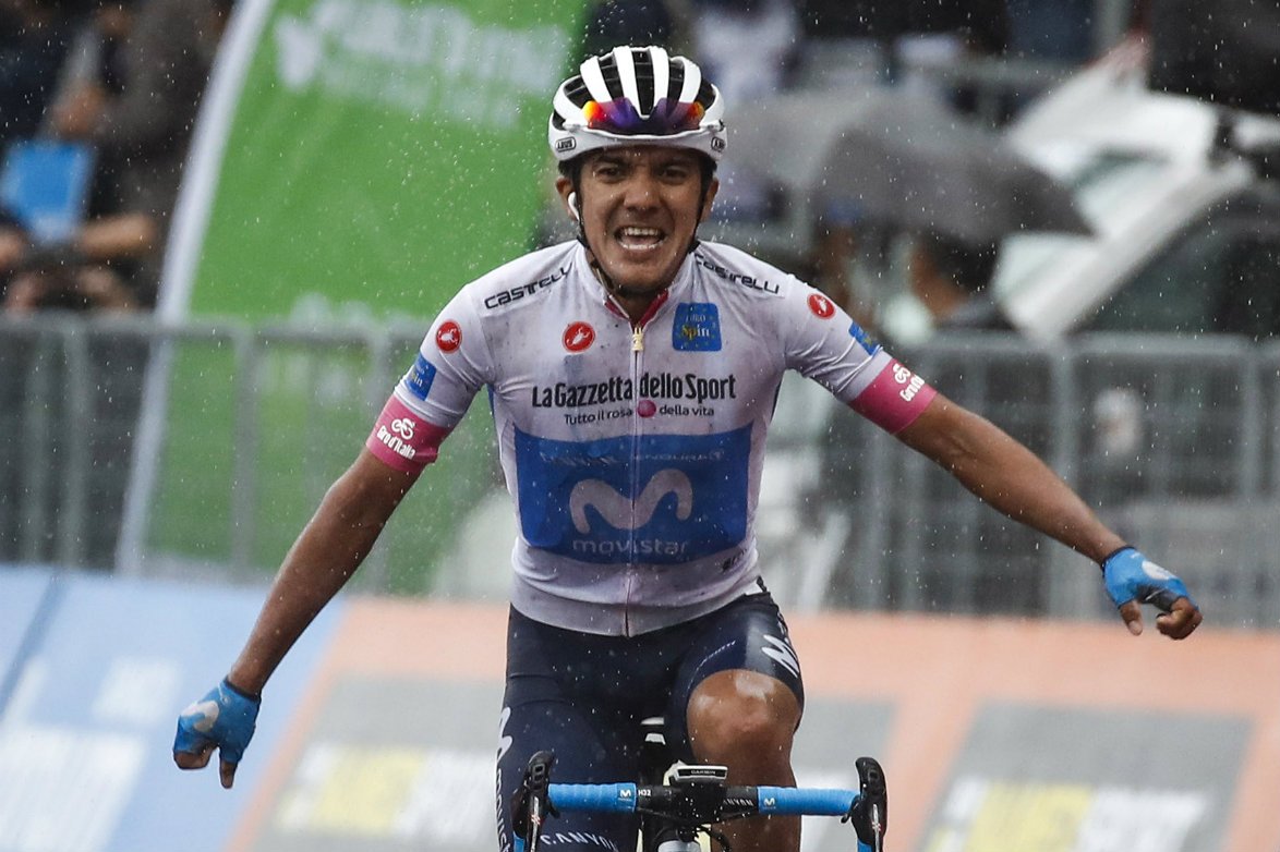 jmhers's tweet photo. Un día como hoy: en 2018 Richard Carapaz ganaba por primera vez en el Giro d'Italia y daba comienzo a esta edad de oro del ciclismo ecuatoriano.
❤️❤️ https://t.co/CGme2ISoWU