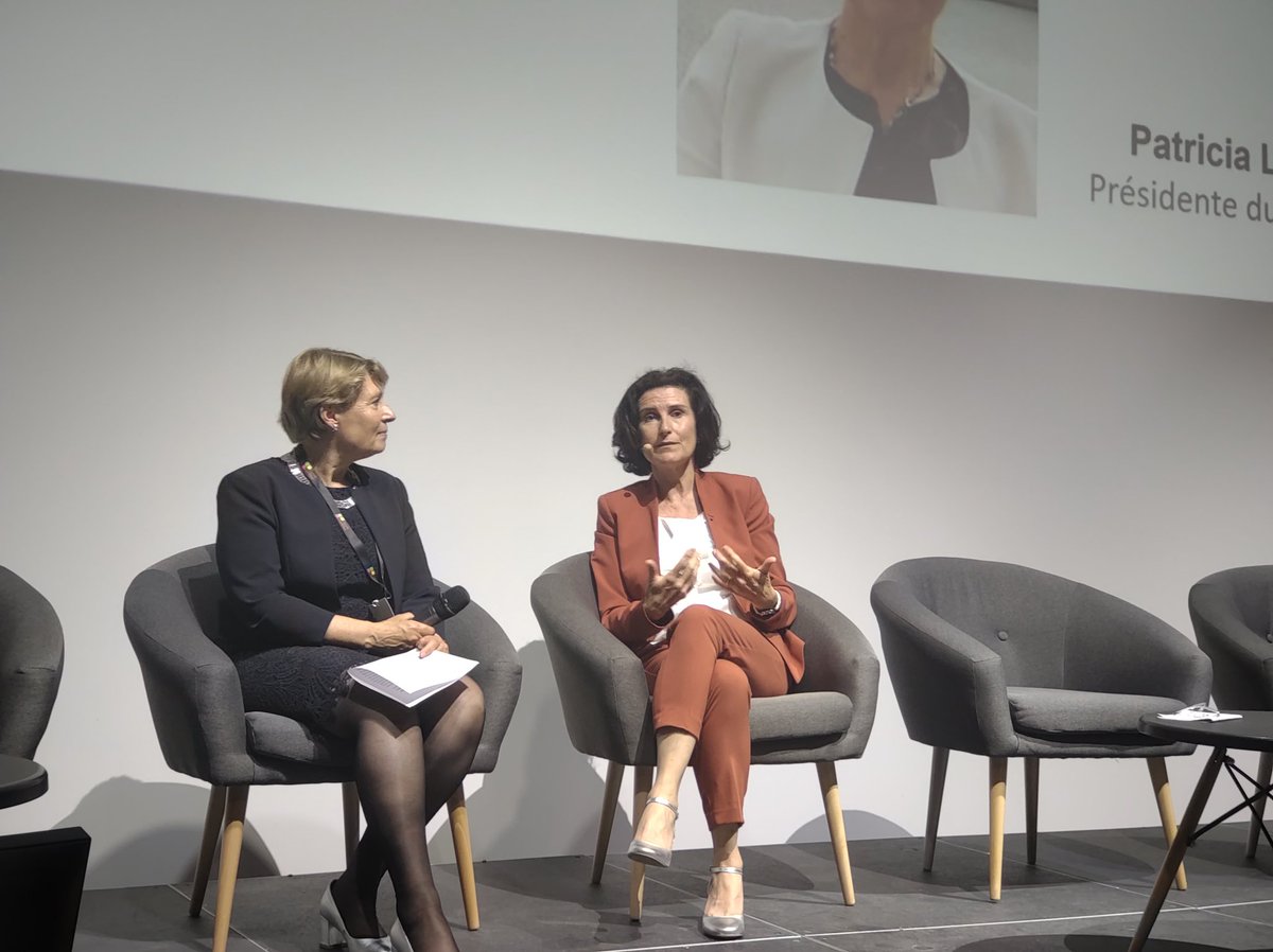 "J ai pour ambition d être une magistrate impartiale mais non indifférente et personnellement engagée sur les sujets comme les violences conjugales"  <a href="/Gwenolajolycoz/">Gwenola Joly-Coz</a> un très beau témoignage au colloque  <a href="/InterElles/">Cercle InterL</a> #interL22