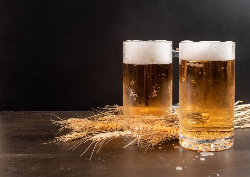 DorecaItalia's tweet photo. 🍺Conosci le birre ad alta fermentazione?
Scopri le peculiarità di queste birre e il loro metodo produttivo.
#Doreca #birra 👇🏻
https://t.co/zR9asiOEPQ https://t.co/lzIRTAi1AS