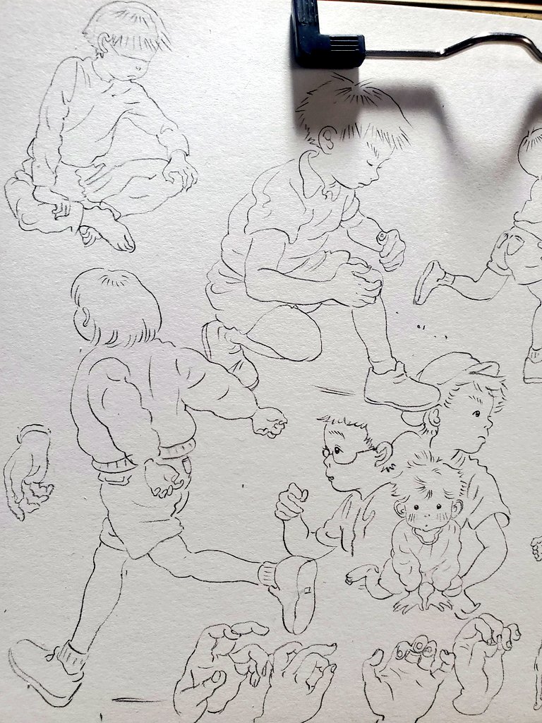 今日のえんぴつらくがき✏️✏️ 