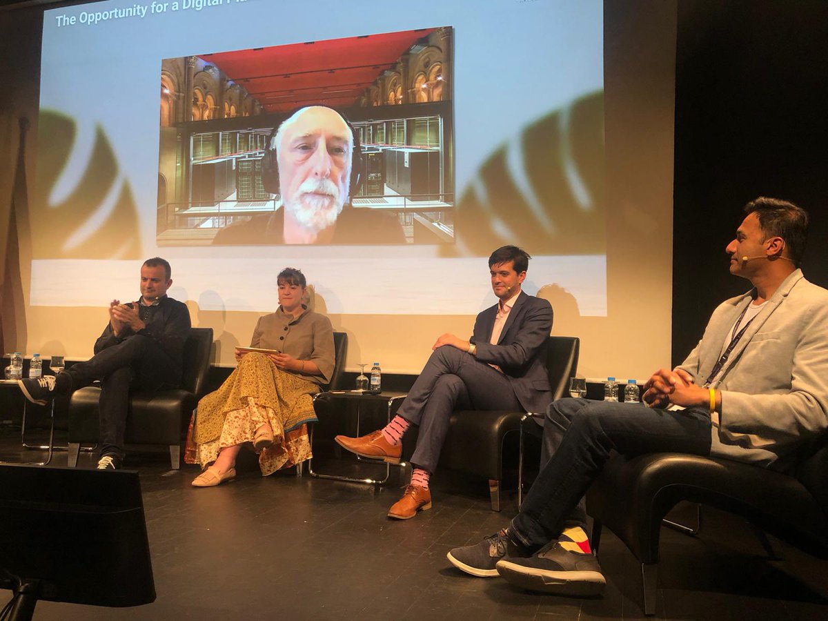 stefanbuttigieg's tweet photo. What a nice to wrap up the day with a panel & talk 🎙🗣on #DigitalPlanetaryHealth
My mind is truly blown with all the possibilities 🤯
This is truly a journey of a lifetime - the mission of #DigitalHealthforall and #HealthDataforAll
Thanks so much @patoripoll for the photos 📸 https://t.co/Iio4zPYZAX
