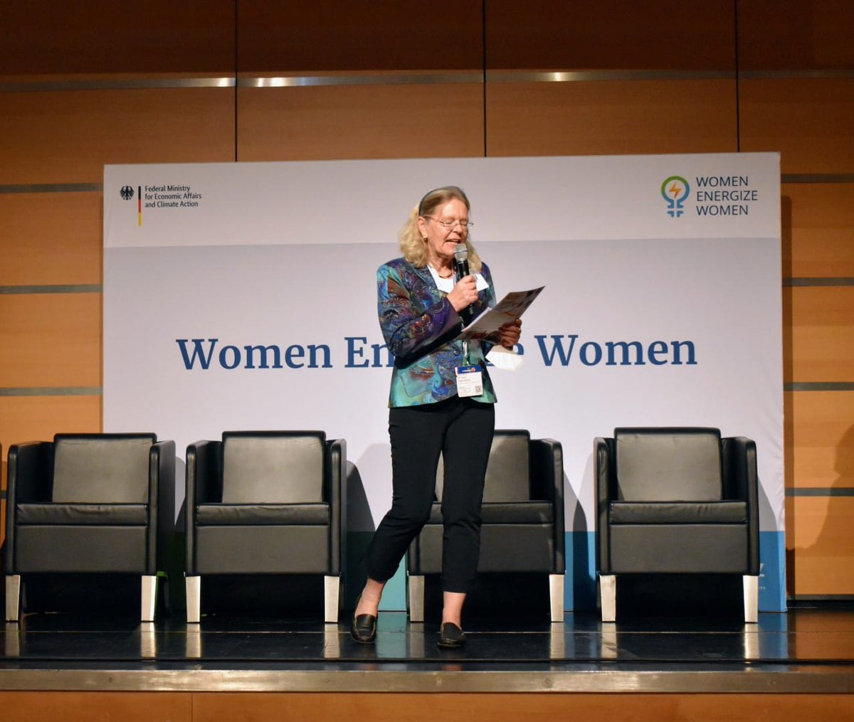 GlobalWomensNet's tweet photo. A big thank you to @giz_gmbh and @BMWK for their support in putting together the #GWNETStudyTour22. 2/ https://t.co/AB2UfO3ydA