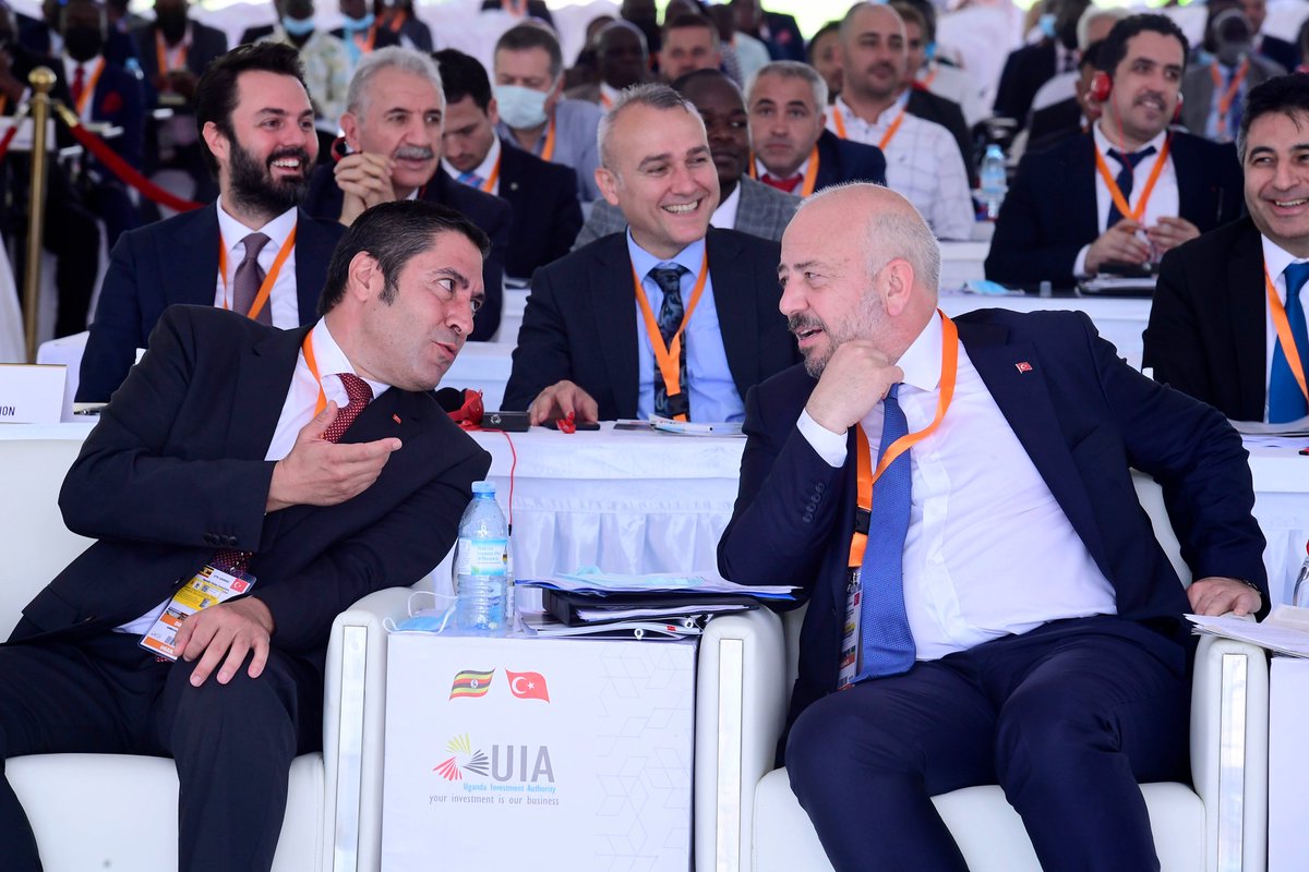 KagutaMuseveni's tweet image. I officially opened the Uganda – Turkey Investment, Trade, Industry and Tourism Summit 2022 in Kampala. I thank the @ugandainvest, the Ministry of Finance, the Embassy of the Republic of Turkey and the Foreign Economic Relations Board of Turkey (DEik) for organising this summit.