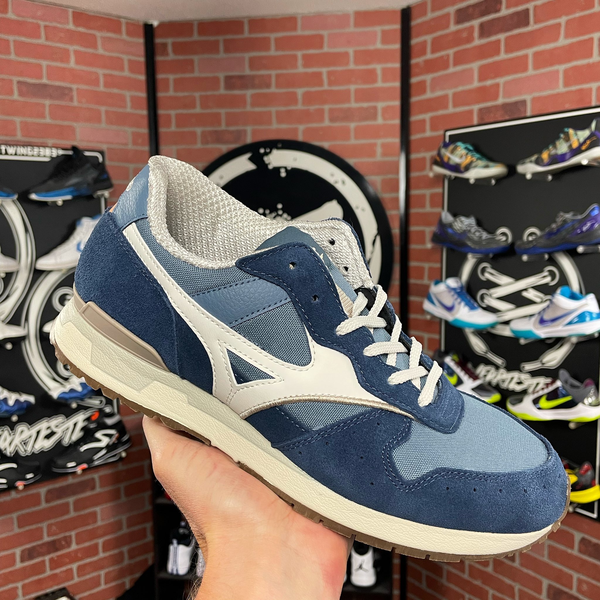 Gv87 mizuno hot sale