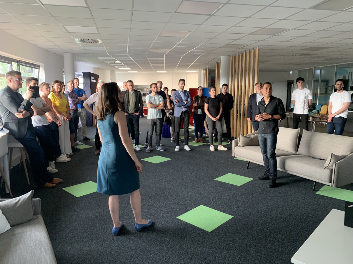 Pasquine Constant tweet media