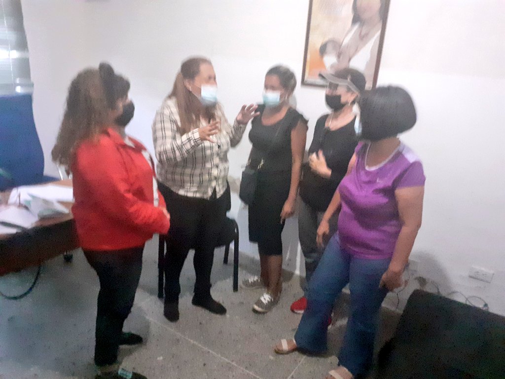 #ReunionDeTrabajo con la Dirección Proteccion Niños Niñas y adolescentes del Municipio Naguanagua abordando problemática de los niños niñas y adolescentes que pernoctan en nuestra #GranjaQuintas en función de la Corresponsabilidad como comunidad <a href="/gonzalez10ana_/">Ana Virginia González</a> <a href="/rafaellacava10/">Rafael Lacava</a>
