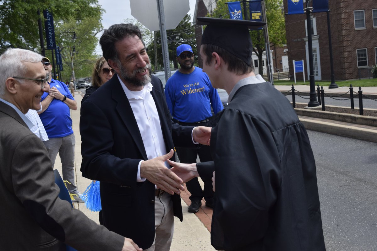 WUEngineering's tweet photo. Congratulations to our Engineering Graduates that participated in our drive-through ceremony today!! It is a great start to graduation weekend! #EngineeringPride #Classof2022 #Engineers https://t.co/wZxrPO9Esi