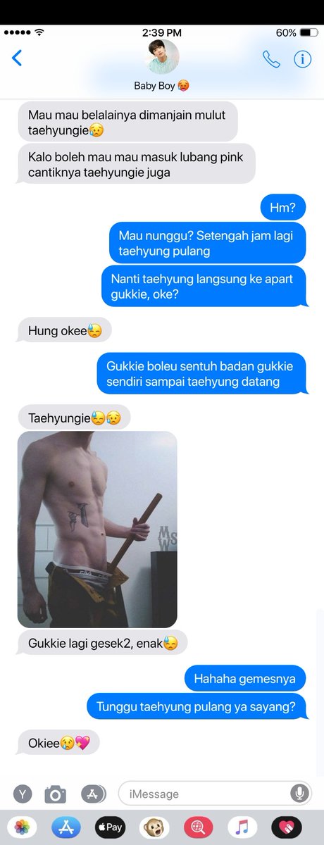 Lionbby_'s tweet photo. Kookv Twotweet Au 🔞

Hanya tentang G.ukkie babyboy manjanya t.aehyung yang merengek disiang hari karna belalainya rindu dengan mulut nakal t.aehyung.

// bxb , power-bot , sub-top , mention-of sex scene , nsfw picture , hard word https://t.co/HS1WagUKRK