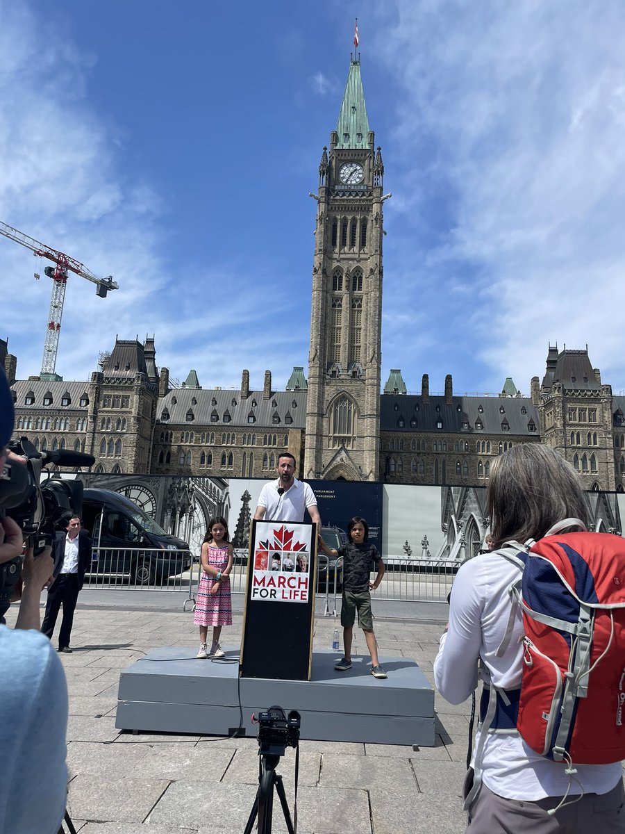 clcyouthprolife's tweet photo. “An Ontario Party will furnish additional funding and support for crisis pregnancy centres and make adoption an easier process.” - Derek Sloan
@TrueDerekSloan @OntarioParty
#marchforlife #iam #iamtheprolifegeneration #whywemarch https://t.co/IxRKl0wXnO