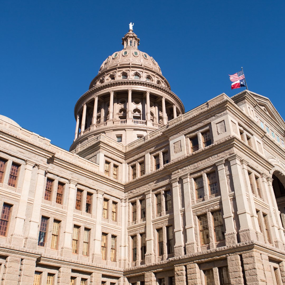 Commit2Dallas's tweet photo. We're thrilled @GregAbbott_TX has proclaimed May 9-13 Economic Development Week in Texas. We believe #txcommunitycolleges are one of our most critical levers for "creating jobs, spurring innovation, &amp; investing in our great communities." https://t.co/sWKQ1xKLPE https://t.co/BvpIapZDNB