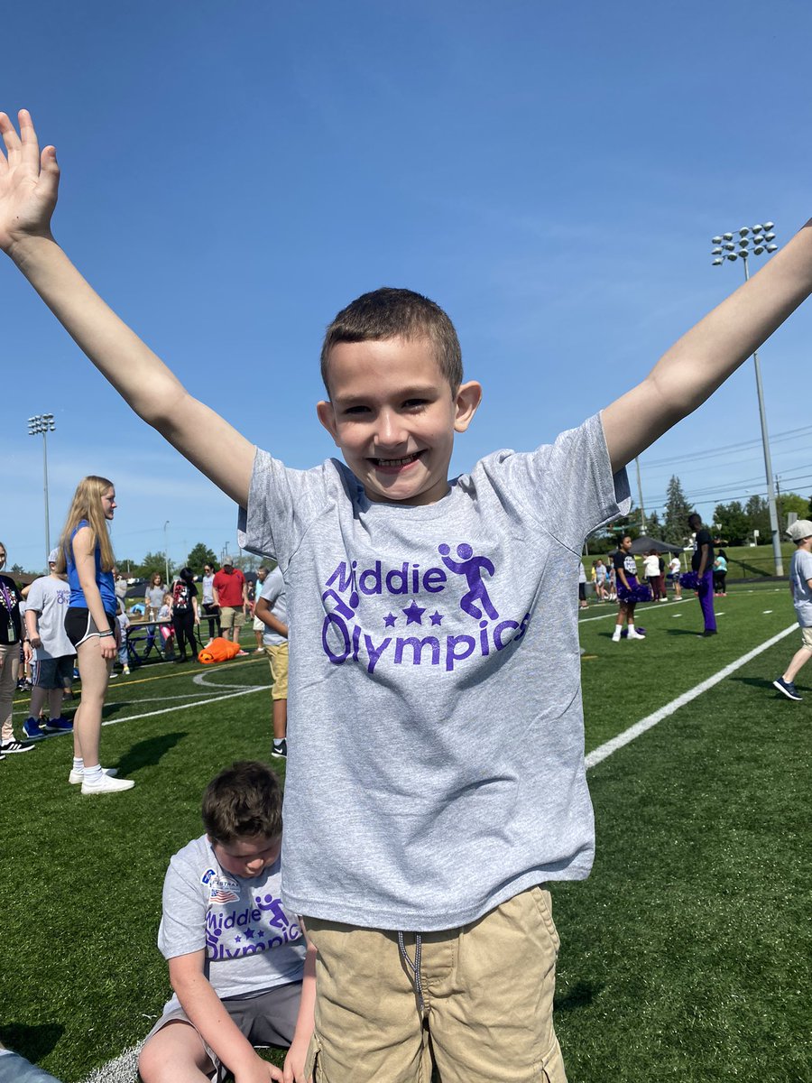 Candace Sanchez tweet media