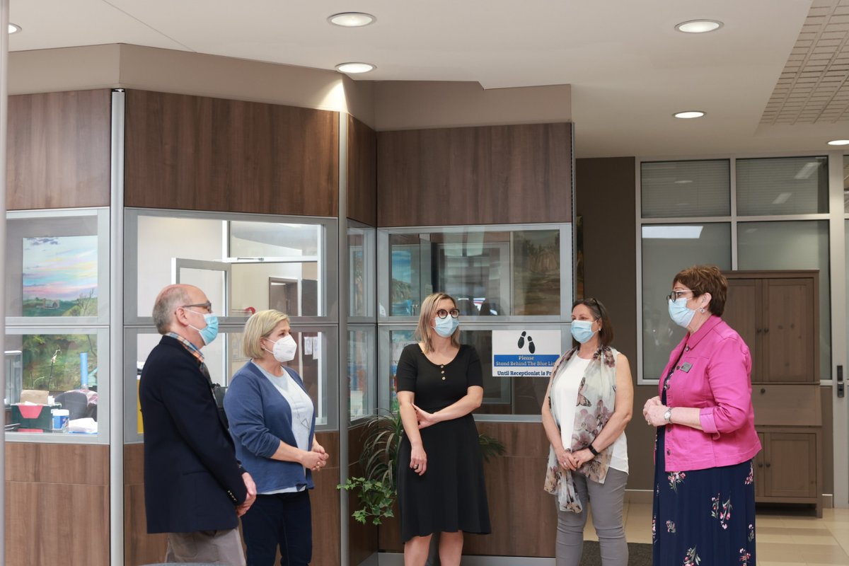 AndreaHorwath's tweet photo. Today on #InternationalNursesDay, we honour and celebrate the nurses who have worked hard to keep us healthy—especially over the last 2 years.

Nurses are the backbone of our health care system. Together, we can #RepealBill124 &amp; elect a government that respects &amp; invests in them. https://t.co/CLJXVfrNs4