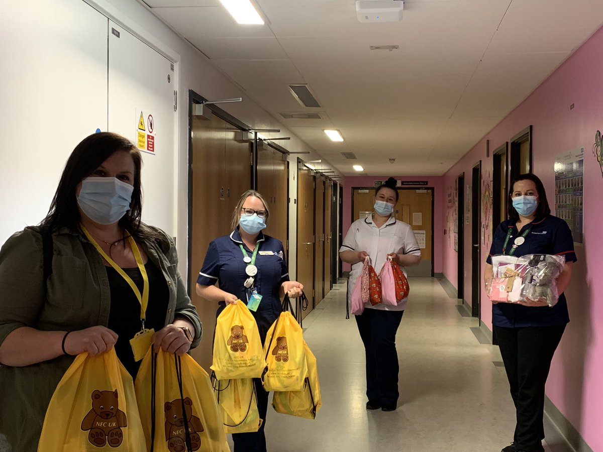 NECUK_Charity's tweet photo. Had the pleasure of visiting two of our local Neonatal Units today KMH @SfhNICU QMC @NUHNeonatal
delivering parent care packs, mini hygiene bags and Kangaroo hampers. Helping raise awareness of Necrotising Enterocolitis ๐๐ #becausetinybowelsmatter #necuk #necawarenessday2022 https://t.co/dDviuZwuh5