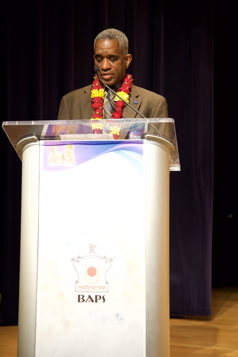 BAPS Chicago tweet media