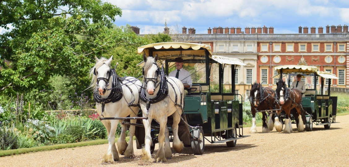 We can't wait to welcome you tomorrow at the #hamptoncourtpalaceartisanfestival ! 🎊

Entry tickets for the Festival also includes entry into Hampton Court Palace and gardens, so be sure to make a special day of it and enjoy everything wonderful the palace has to offer!✨