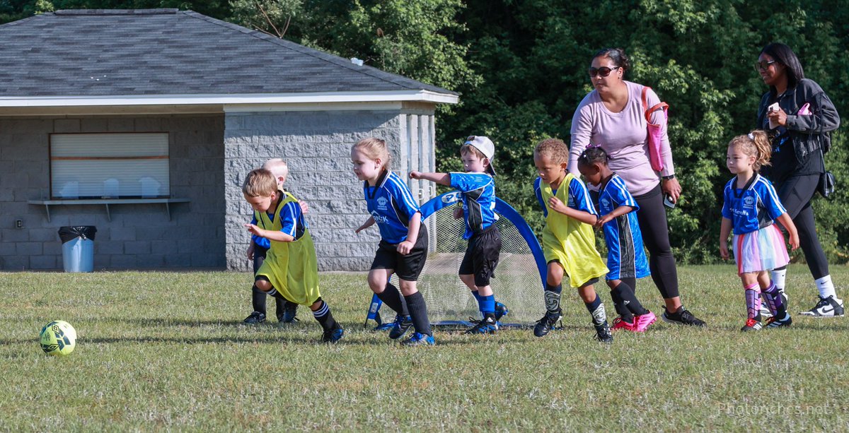 TechSoccerClub's tweet photo. Check out these kiddos having fun with the TSC Kershaw Rec Program!
#UsWeTSC
@KershawCountySC https://t.co/CUWwL6VM0q