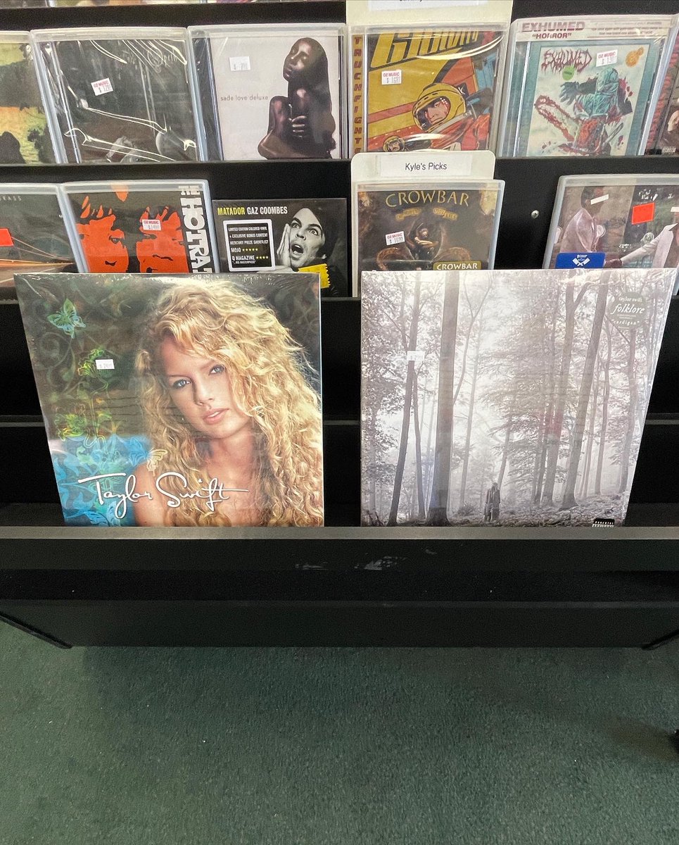 ozrecordsonline's tweet photo. Some restocks that just hit the bins! Come stop by and pick up and record or two. We’ll see y’all till 7! https://t.co/IfGq6AwlAC