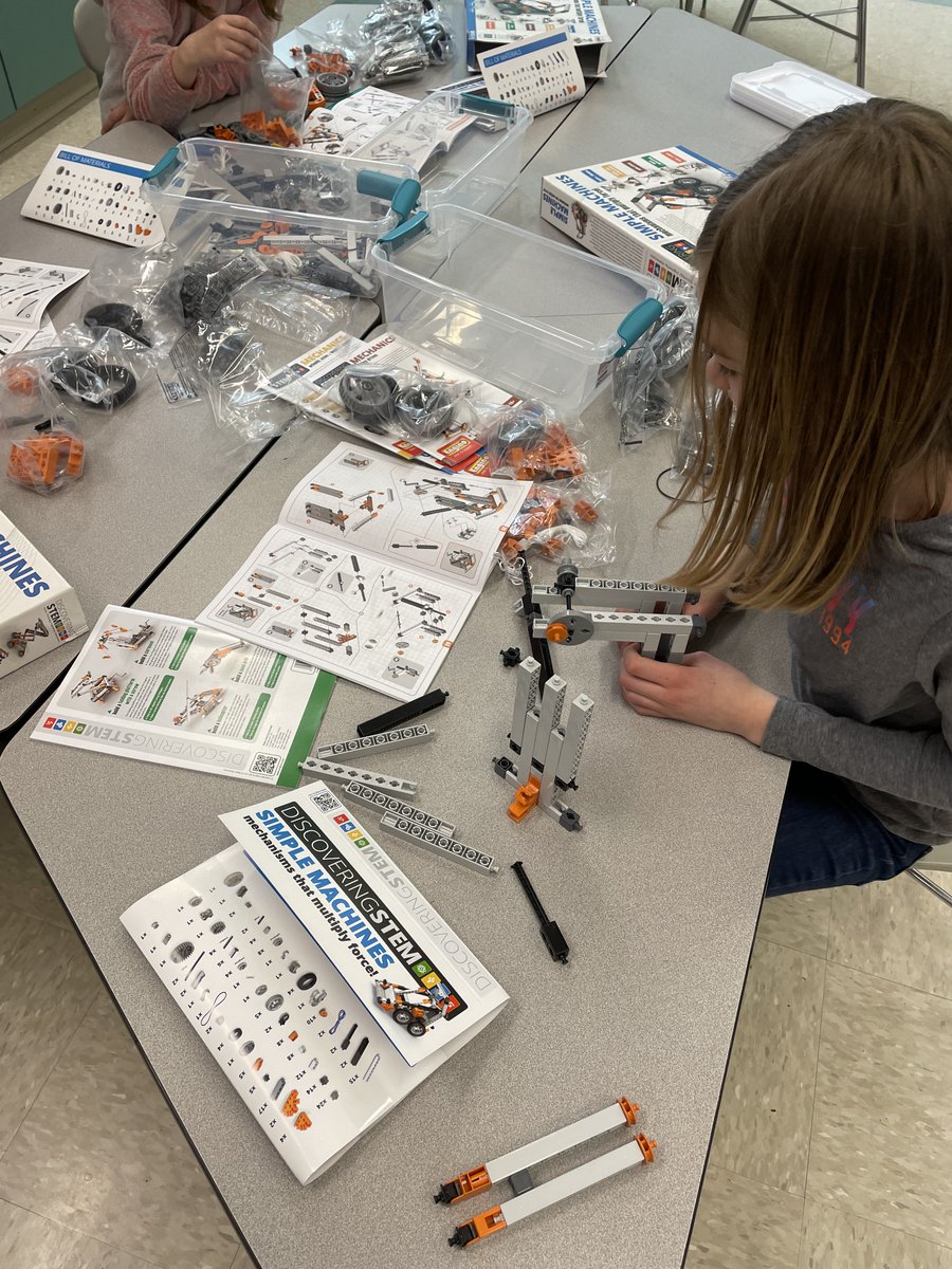 FasdFoundation's tweet photo. Mrs. Crytzer was awarded the Building Engineers through STEAM Classroom Grant by the FASD Foundation!
5th graders building with the Engino Simple Machines sets!
@BuffaloElemSch @FreeportAreaSD #fasdfoundation https://t.co/jdqS6Uf6hZ