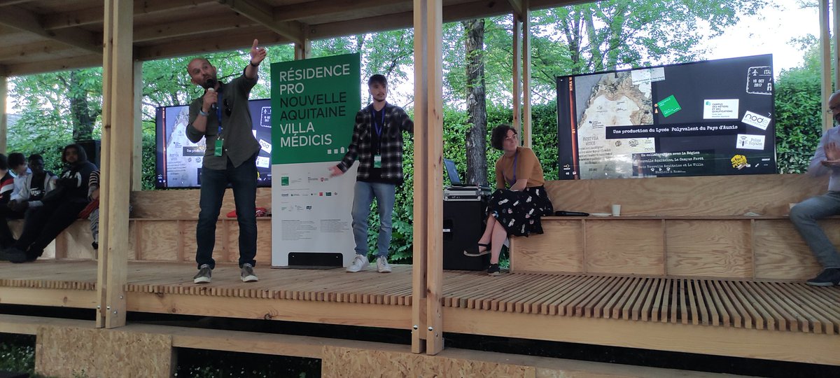 SRAREICPoitiers's tweet photo. 12 chefs-d'œuvre réalisés par les élèves du campus Forêt Bois @RANouvAquitaine présentés à la @VillaMedicis : un vrai stage intensif d'émerveillement !
🙏 @NvelleAquitaine 🙏 @campusforetbois https://t.co/ZhLd9wskU0