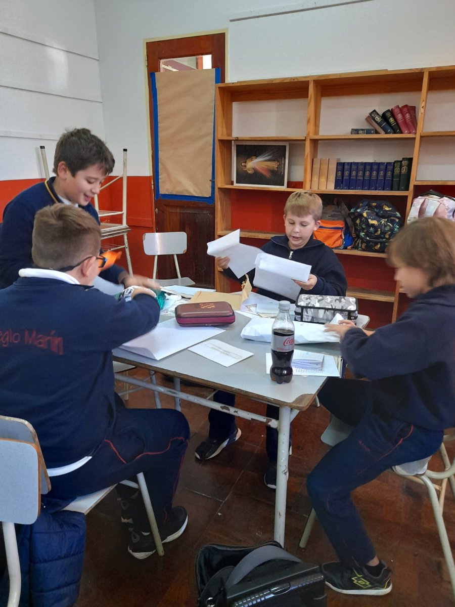 grupomarin's tweet photo. CONVIVENCIA ESPIRITUAL EN PREPARACIÓN A LA PRIMERA COMUNIÓN 🙏

Los alumnos de 5to. Primaria del Colegio C.A. de Marín vivieron una jornada espiritual como preparación para la Primera Comunión. Rezamos por ellos para que vivan con profundidad y alegría su camino de Fe. https://t.co/tMapZp2eD4