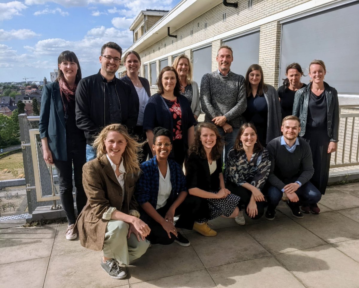 IPCERP_UGent's tweet photo. Leren van elkaar op vlak van interprofessional onderwijs en onderzoek. Het was een genoegen om collega's van het @UMCUtrecht te verwelkomen voor een boeiende uitwisseling van ervaringen en ideeën omtrent onderwijspraktijken, ontwikkeling en evaluatie! https://t.co/CNfLbHHBGY