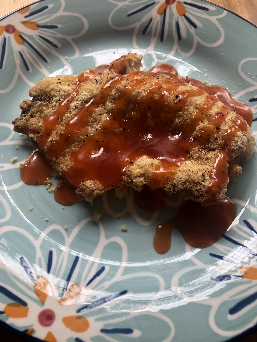 lorifarishuffer's tweet photo. Y’all. @ChickfilA Polynesian sauce drizzled on tilapia fillets...made by dipping them in olive oil then powdered cornbread muffin mix &amp; air frying 15 minutes. Yep. Salty &amp; sweet for the win but you can add Paprika &amp; Cajun seasoning if you need some extra heat. 😋👍🏻 #whatsforlunch https://t.co/hptarbP3s9