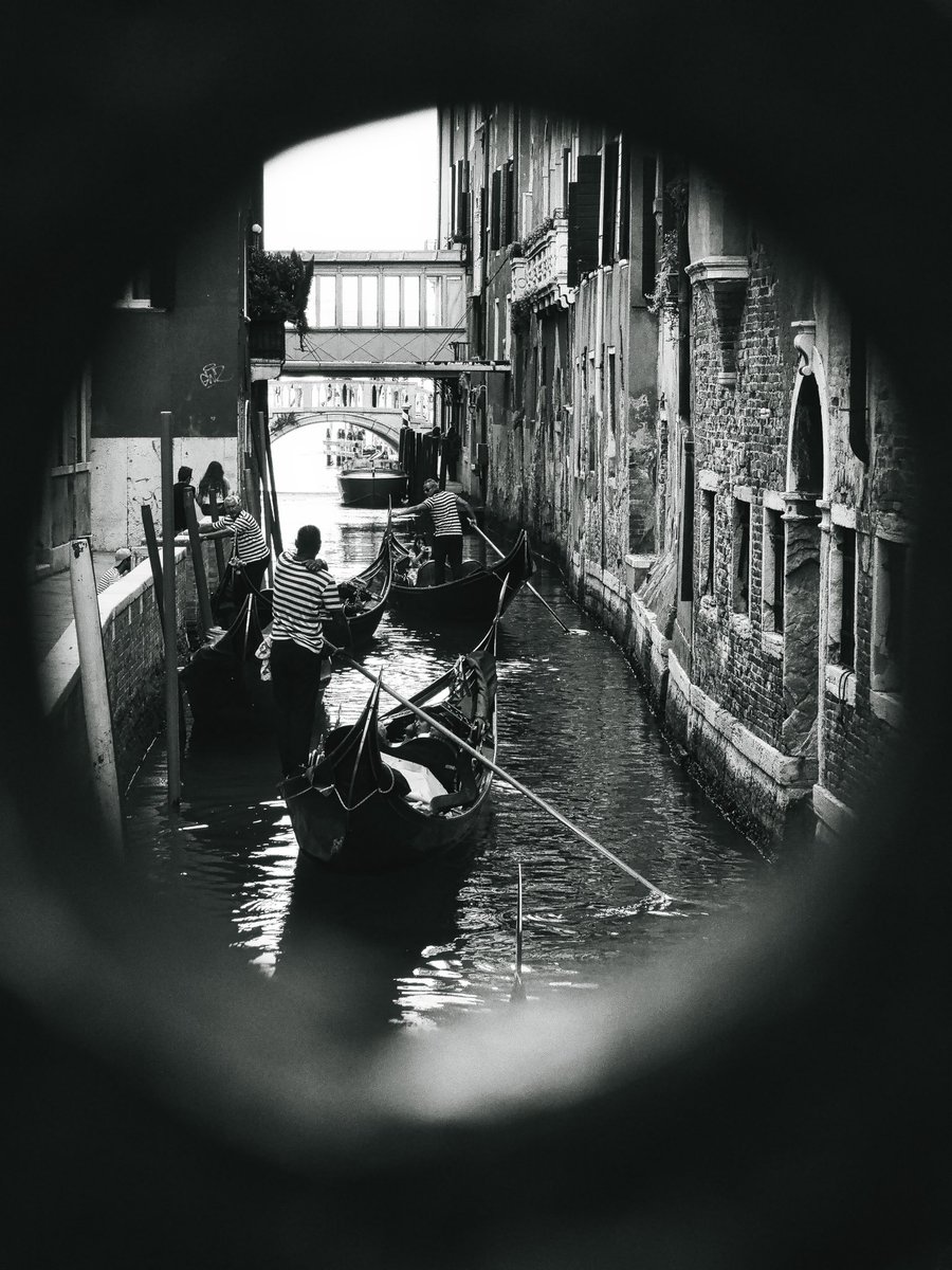 Pin_ph_'s tweet photo. @ThroughHisEyesP Venice 🇮🇹 https://t.co/5jAj8mUA29