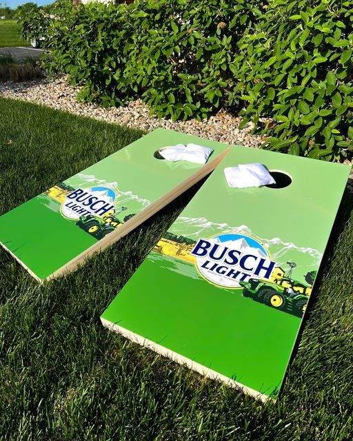 Busch Light x John Deere Cornhole Set #GIVEAWAY ! 🍻

It's PRIME time for drinking Busch Lights and playing some cornhole! 🍻🚜

RT &amp; Follow to enter!

Random drawing on 5/19 at 12p. Pickup ONLY! Must be 21+ to enter! Check out FB for more chances to win and full info!