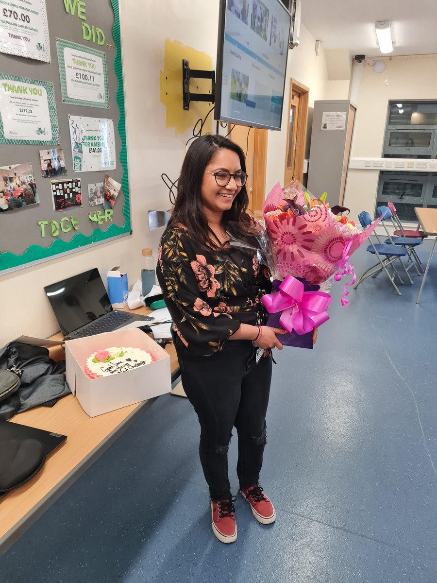 niadlo's tweet photo. The time has come for Rahela to start a new chapter of life. She made sure everyone in our #community have equal opportunities to flourish. It has been a pleasure knowing her and working with her. We wish her wellπ₯ #thamesward #lbbdcouncil #barkinganddagenham #barkingriverside https://t.co/7MMWKOLFLb