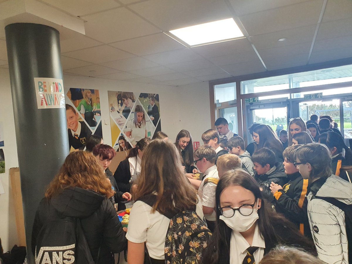 Fair to say that the bake sale to fundraise for <a href="/YoungMindsUK/">YoungMinds</a> run by the AYPD Wellbeing Leaders was successful! Over £150 raised in a 20 minute lunch break! Who can resister when the cookies were that good! 🍪🤤 <a href="/andy_caress/">Andy Caress</a>
